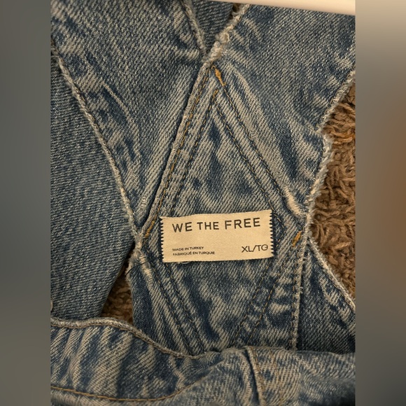 WE THE FREE denim barrel overalls - Picture 5 of 7